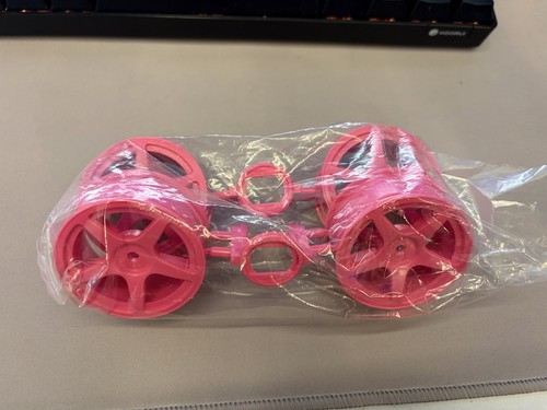 Rare tamiya pink spoke - rare,