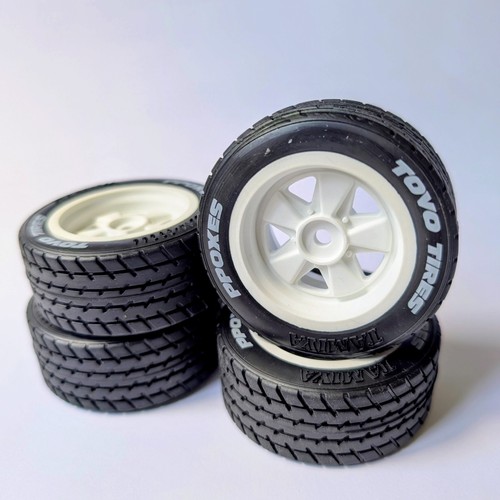 Car wheel and tyre set - 1/10,